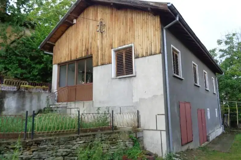 House in Oblast Gabrovo, с. Скорците
