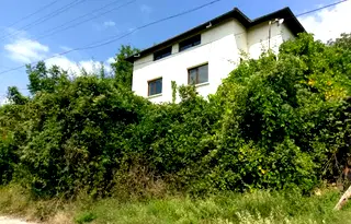 Къща в Габрово, с. Славейково
