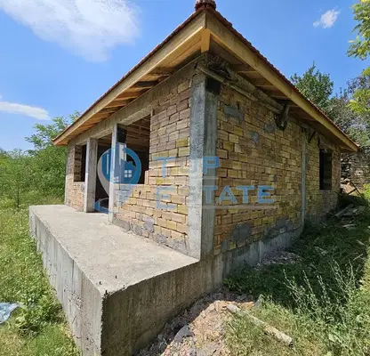 Снимка 2 — Къща в Габрово, с. Славейково