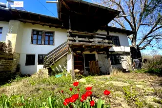 Къща в Габрово, с. Славейково
