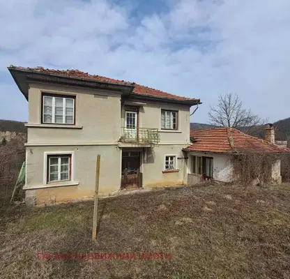 Photo 2 — House in Oblast Gabrovo, Sokolovo