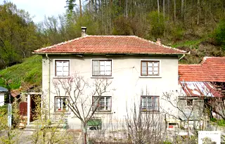 Къща в Габрово, с. Станчов хан