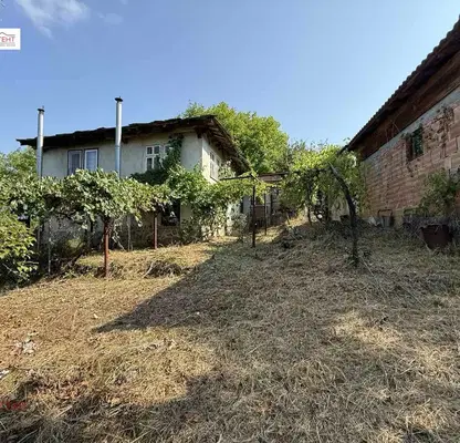 Photo 2 — House in Gabrovo, Sybotkovci