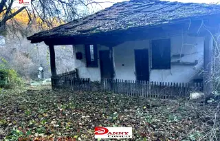 Къща в Габрово, с. Тодореците