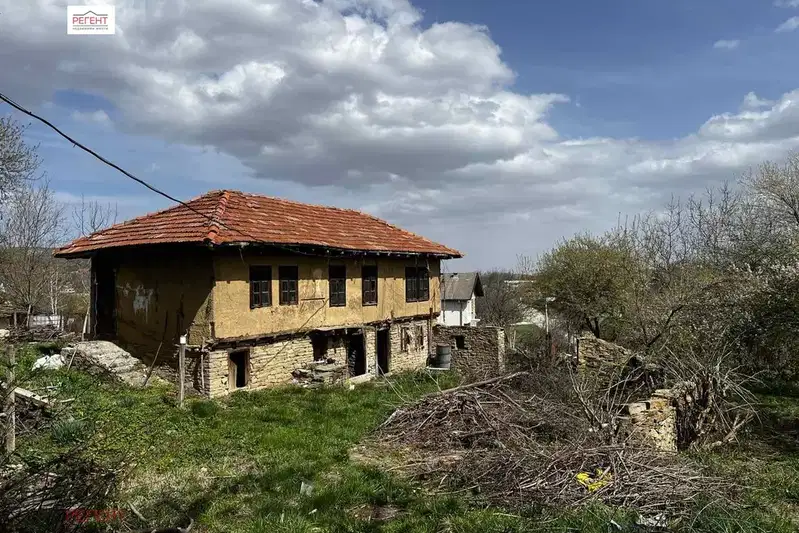 House in Oblast Gabrovo, Velkovci