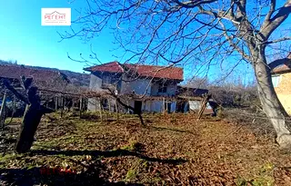 Къща в Габрово, с. Здравковец
