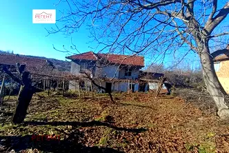 Къща в Габрово, с. Здравковец
