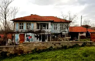 Къща в Хасково, с. Елена