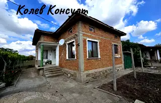 Къща в Хасково, с. Радиево