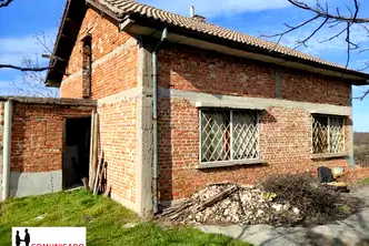 Къща в Хасково, с. Светлина (Димитров)