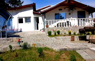 Къща в Кърджали, с. Брош