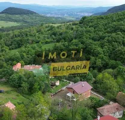 Photo 3 — House with 9 rooms and yard in Chilik village, Kardzhali region