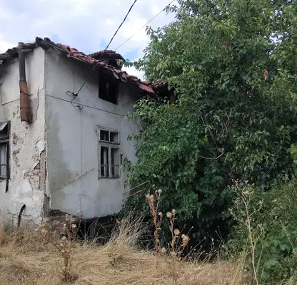 Снимка 3 — Къща в Кюстендил, Бобошево