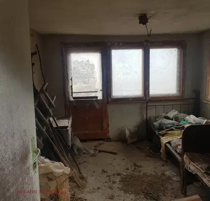 Снимка 4 — Къща в Кюстендил, Бобошево