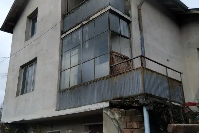 House in Oblast Kyustendil, Dupnica