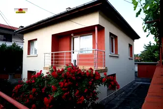 Къща в Кюстендил, Сапарева баня