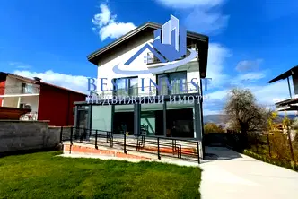 Къща в Кюстендил, Сапарева баня