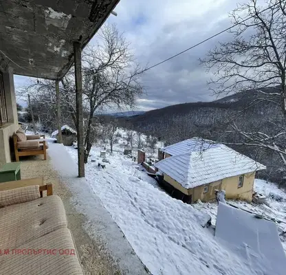 Photo 3 — House in Oblast Kyustendil, Blatec