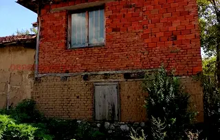 Къща в Кюстендил, с. Долна Гращица