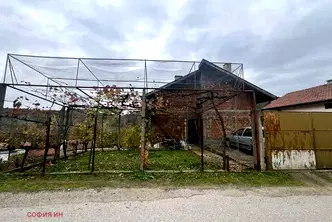 Къща в Кюстендил, с. Драгодан