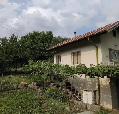 Снимка 3 — Къща в Кюстендил, с. Дяково
