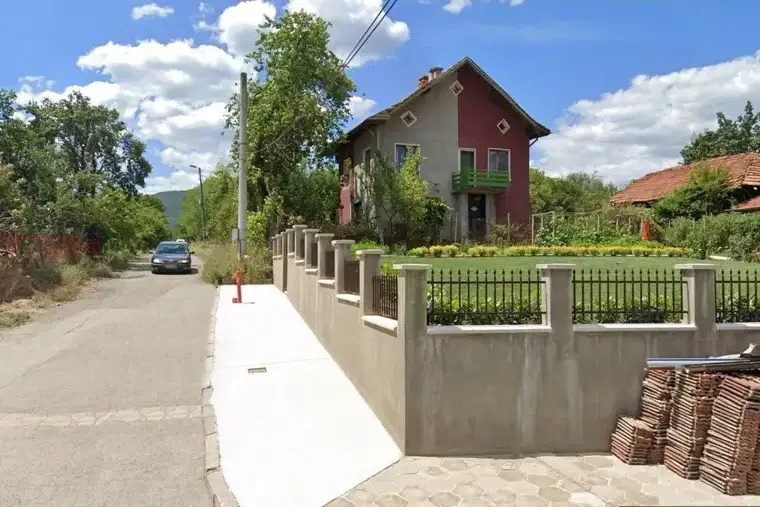Къща в Кюстендил, с. Граница