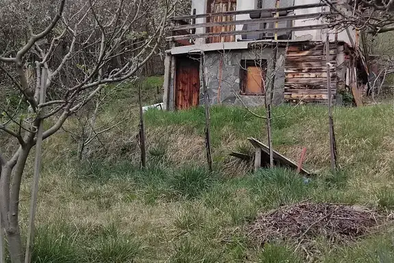 Къща в Кюстендил, с. Кременик