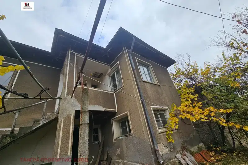 Къща в Кюстендил, с. Кременик