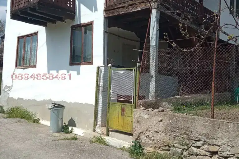 House in Oblast Kyustendil, Mazarachevo