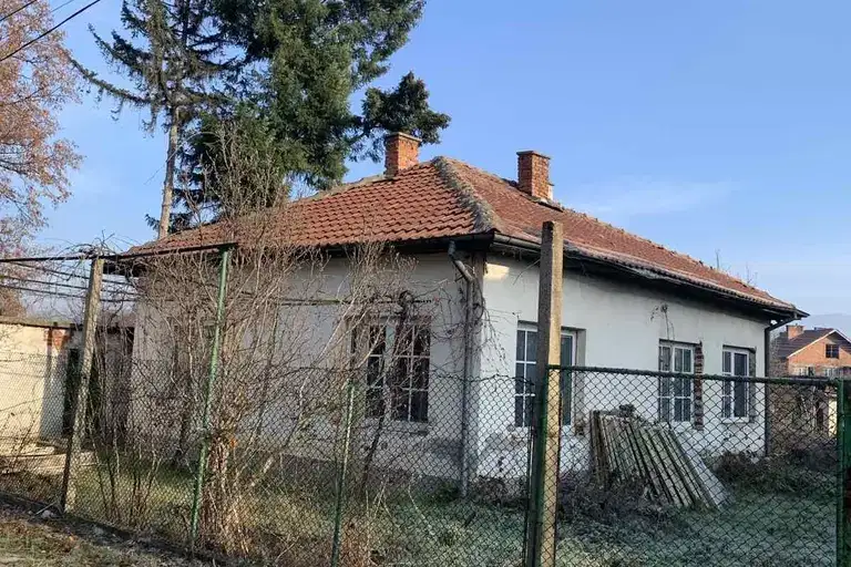 House in Oblast Kyustendil, Piperkov Chiflik