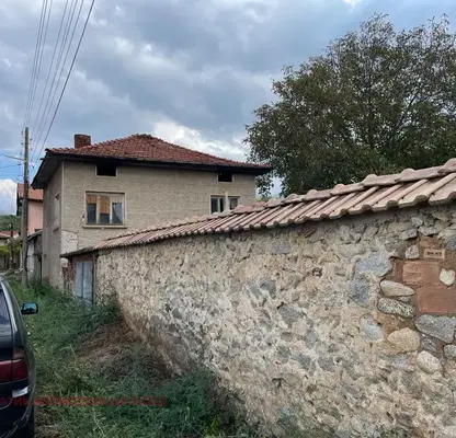 Снимка 3 — Къща в Кюстендил, с. Самораново