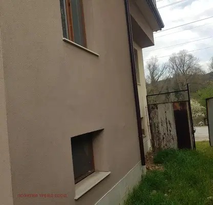 Photo 2 — House in Oblast Kyustendil, Stob