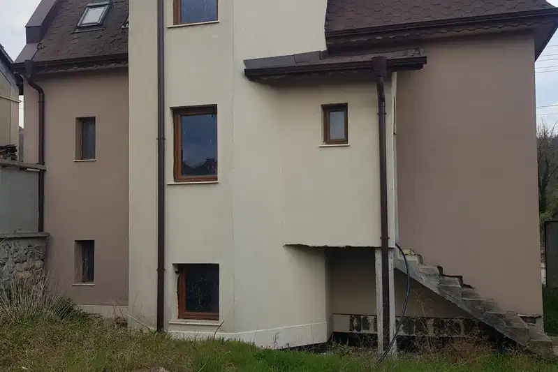 House in Oblast Kyustendil, Stob