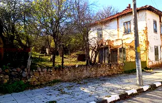 Къща в Кюстендил, с. Трекляно