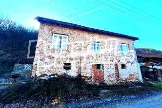 Къща в Кюстендил, с. Усойка