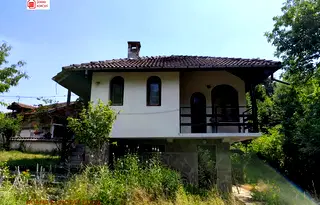 Къща в Ловеч, Априлци
