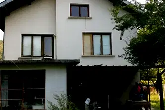 Къща в Ловеч, Априлци