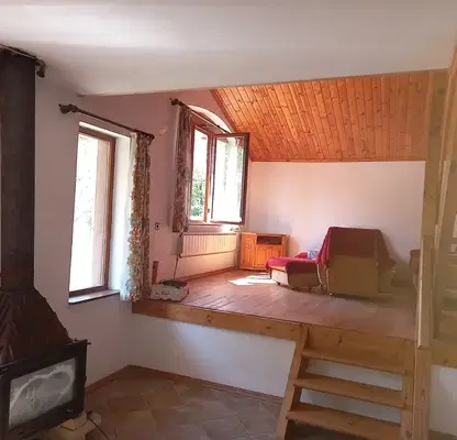Photo 3 — House in Oblast Lovech, Aprilci