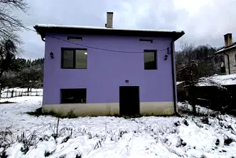 Къща в Ловеч, Априлци