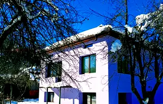 Къща в Ловеч, Априлци