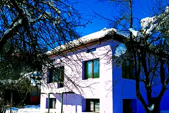 Къща в Ловеч, Априлци
