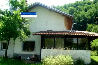 Къща в Ловеч, Априлци
