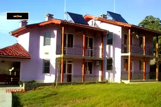 Къща в Ловеч, Априлци
