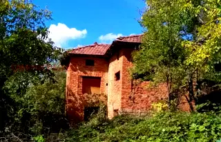 Къща в Ловеч, Априлци