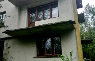 Къща в Ловеч, Априлци