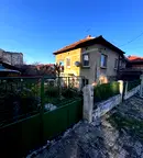 Къща в Ловеч, Луковит