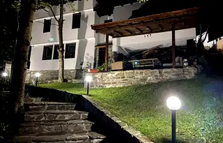 Къща в Ловеч, Троян