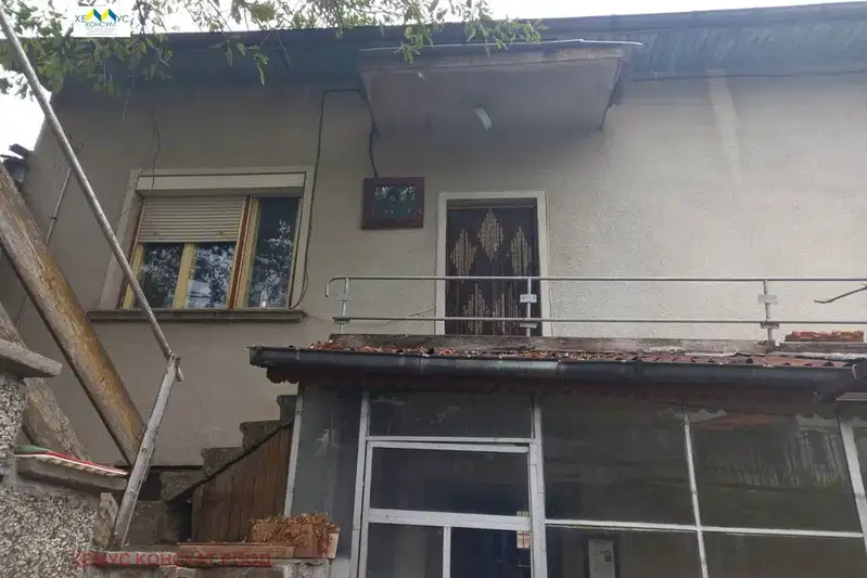 House in Oblast Lovech, Troyan