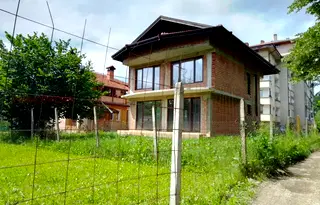 Къща в Ловеч, Троян