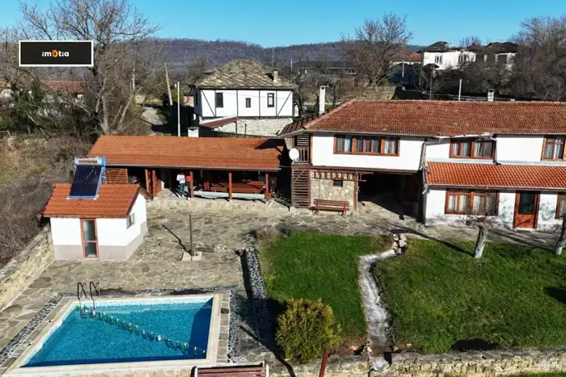 House in Oblast Lovech, Troyan